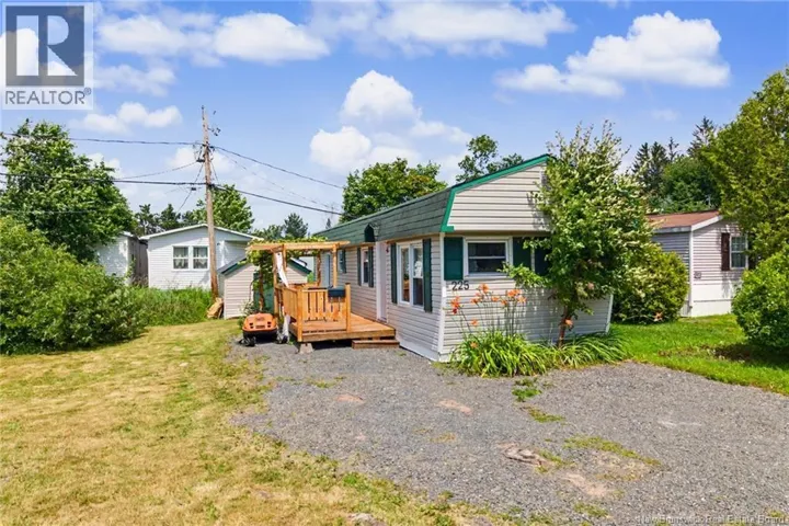 225 Driftwood Loop, Fredericton, New Brunswick E3B7P1