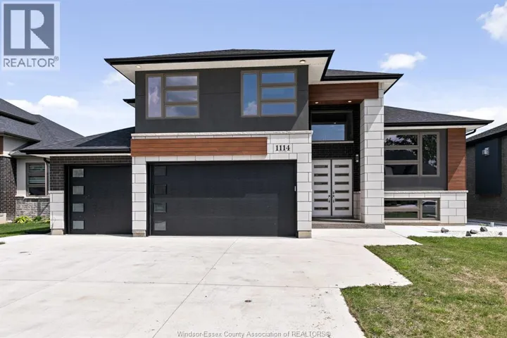 7370 GARNET CRESCENT, McGregor, Ontario N0R1J0