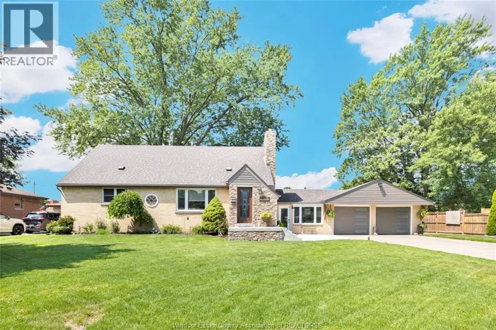 2905 Askin AVENUE, Windsor, Ontario N9E3J1