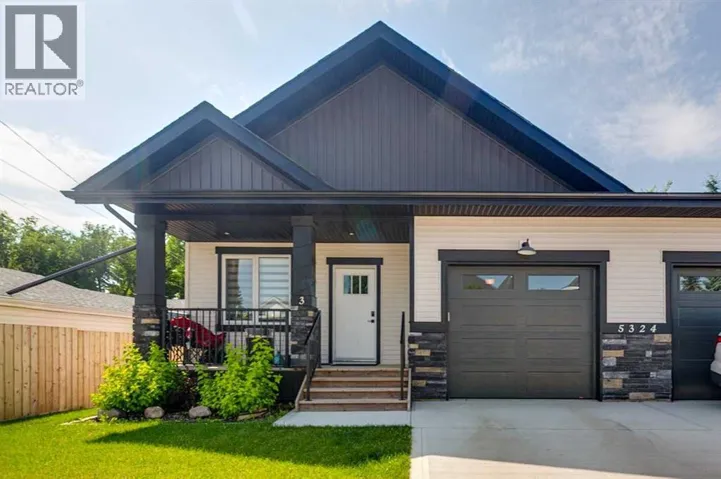 3, 5324 49 Avenue, Lacombe, Alberta T4L1S6