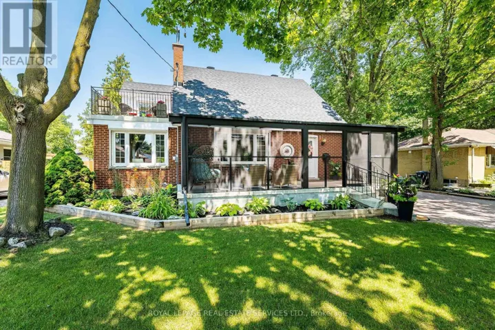4 FERN STREET, Brampton (Brampton South), Ontario L6Y1X2