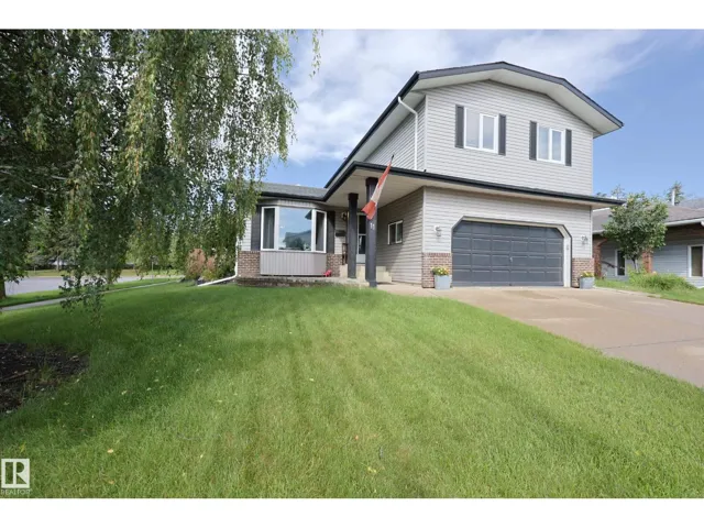 11 LAVOIE PL, St. Albert, Alberta T8N4M6