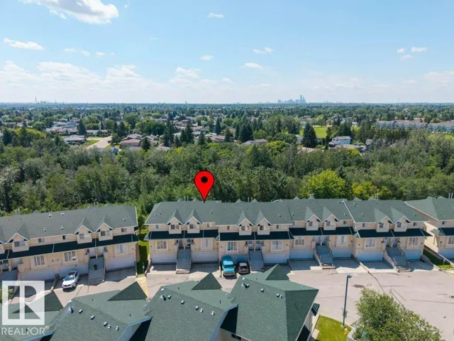 #39 2419 133 AV NW, Edmonton, Alberta T5A5A5
