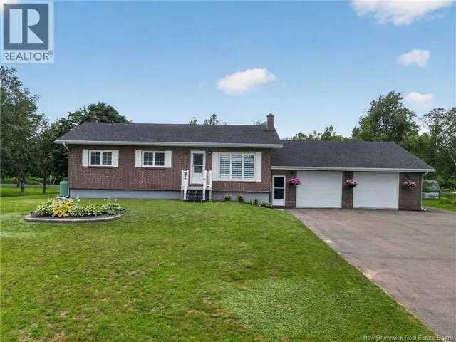 6 Paul Street, Grand-Barachois, New Brunswick E4P7V5