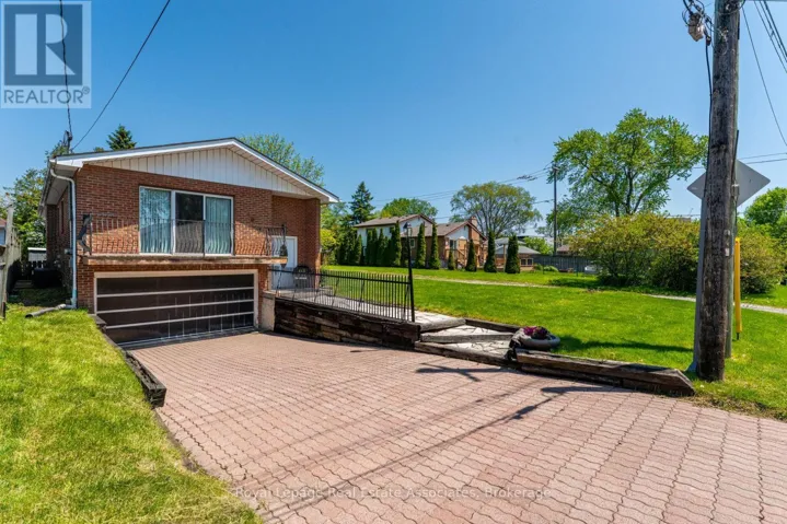 1069 ALEXANDRA AVENUE, Mississauga (Lakeview), Ontario L5E2A1