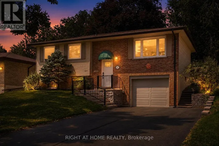 1077 DANITA BOULEVARD, Peterborough (Monaghan Ward 2), Ontario K9J7K7