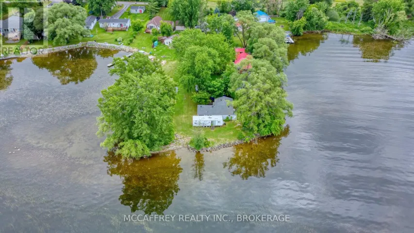 94 WILLOW POINT LANE, Greater Napanee (Greater Napanee), Ontario K7R3K7