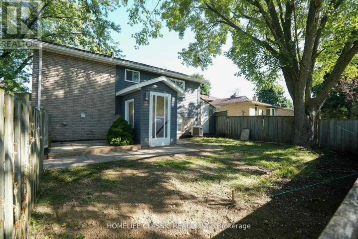 100 CHAUCER CRESCENT, Barrie (Letitia Heights), Ontario L4N4T7