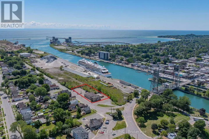 198 WELLAND STREET, Port Colborne (East Village), Ontario L3K5V8