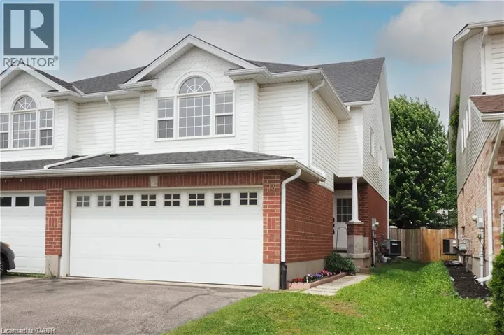 14 DONNENWERTH Drive, Kitchener, Ontario N2E3X3
