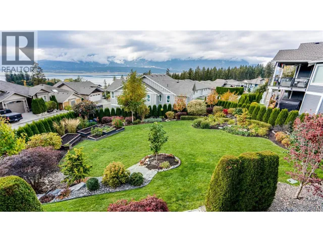 2990 20 Street NE Unit# 34, Salmon Arm, British Columbia V1E3M4