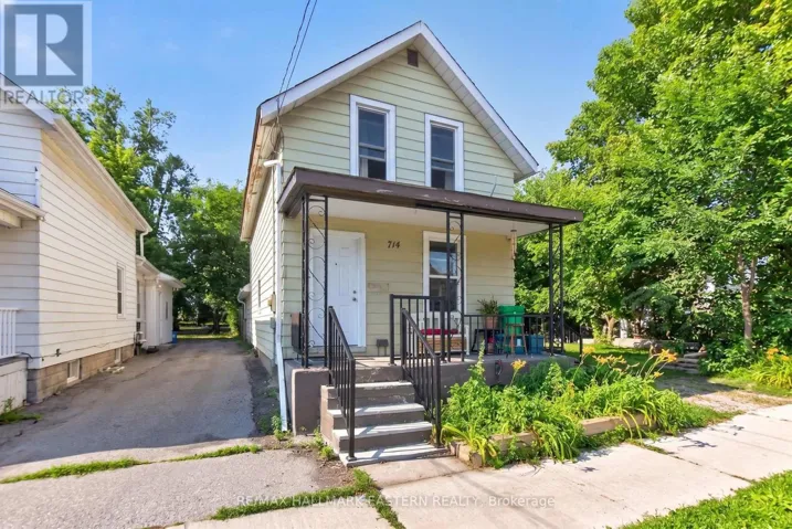 714 CHAMBERLAIN STREET, Peterborough (Ashburnham Ward 4), Ontario K9J4M3