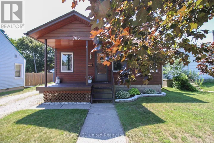 783 ST MARY'S STREET, Peterborough (Otonabee Ward 1), Ontario K9J4H1