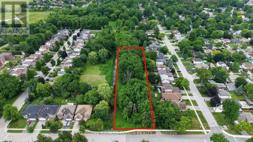 15 ENGLISH DRIVE, New Tecumseth (Beeton), Ontario L0G1A0