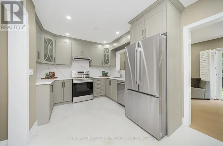7216 GAGLIANO DRIVE, Mississauga (Meadowvale Village), Ontario L5W1X4