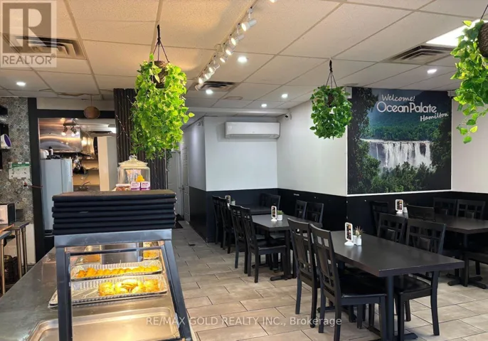 7 - 2732 BARTON STREET E, Hamilton (Riverdale), Ontario L8E4M6
