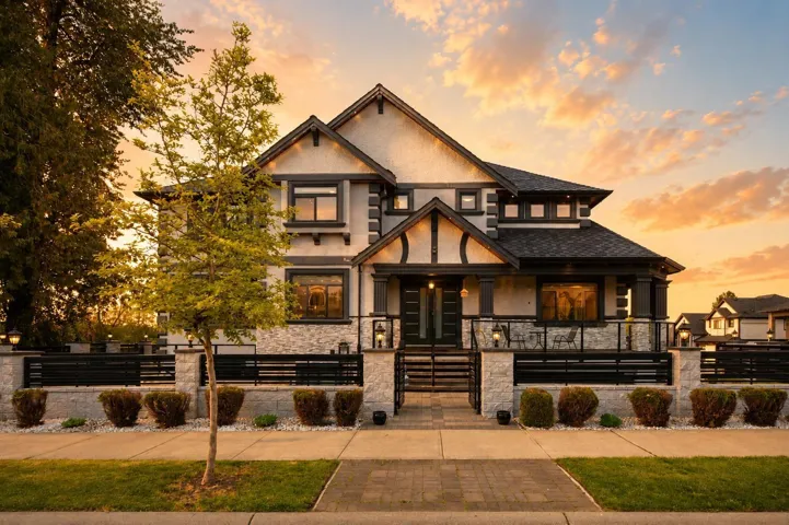 3439 HILL PARK PLACE, Abbotsford, British Columbia V2T0G4