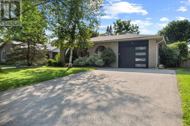 684 MACYOUNG DRIVE, Kincardine, Ontario N2Z1S9