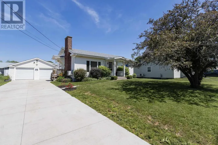 12 Central Avenue, Amherst, Nova Scotia B4H2Y6