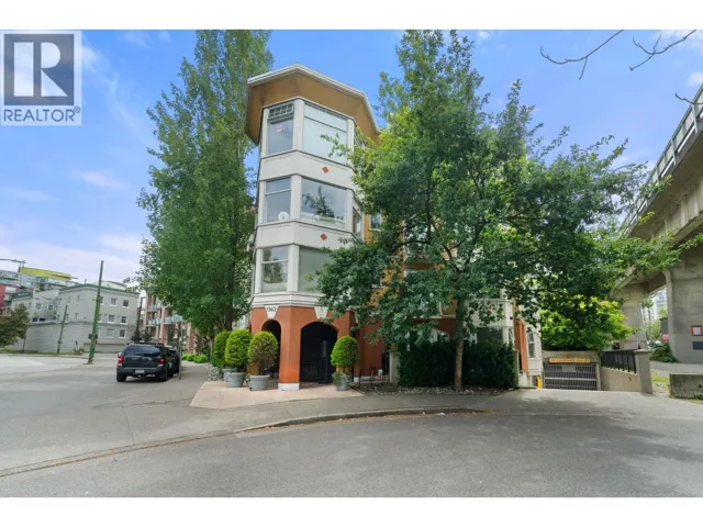 404 1562 W 5TH AVENUE, Vancouver, British Columbia V6J5H9