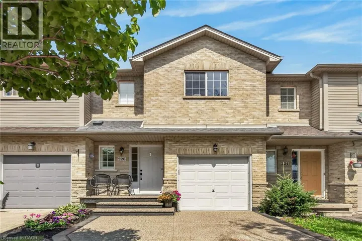 226 DICENZO Drive, Hamilton, Ontario L9B2X7