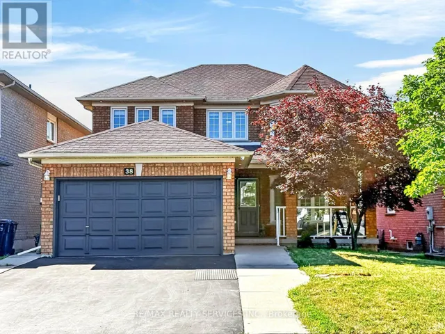38 DEERGLEN DRIVE, Brampton (Sandringham-Wellington), Ontario L6R1M3