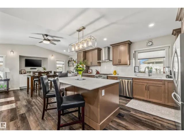 7 WILLIAM BELL DR, Leduc, Alberta T9E6H7