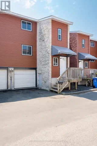 8 - 850 LAKESHORE DRIVE, North Bay (Ferris), Ontario P1A2G8