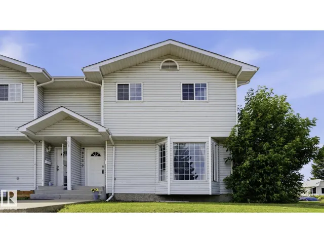 8230 71 ST NW, Edmonton, Alberta T6B1X2