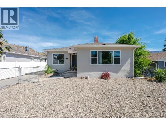 724 SCHOOL Avenue, Oliver, British Columbia V0H1T0
