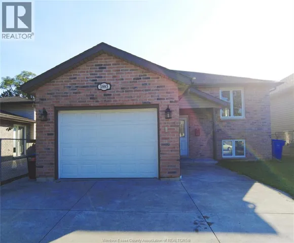 1883 ARTHUR, Windsor, Ontario N8W4V2