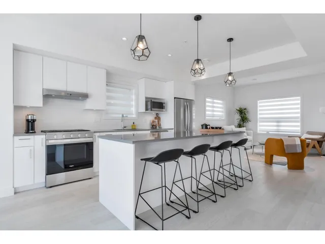 77 7381 PRESTON BOULEVARD, Mission, British Columbia V2V1C5