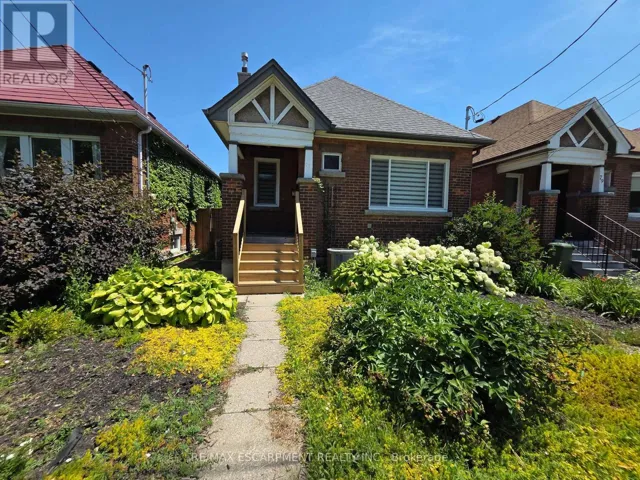 77 PARADISE ROAD S, Hamilton (Westdale), Ontario L8S1S3