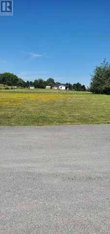 129 BAYVIEW DRIVE, Greater Napanee (Greater Napanee), Ontario K7R3K8