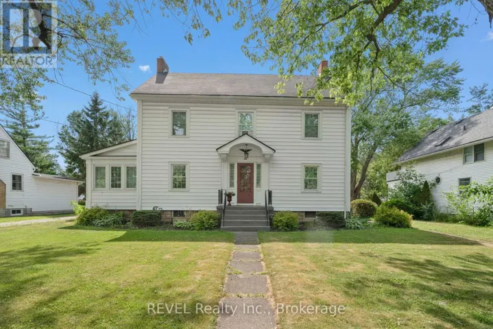 166 NORTH STREET N, Fort Erie (Central), Ontario L2A3R7