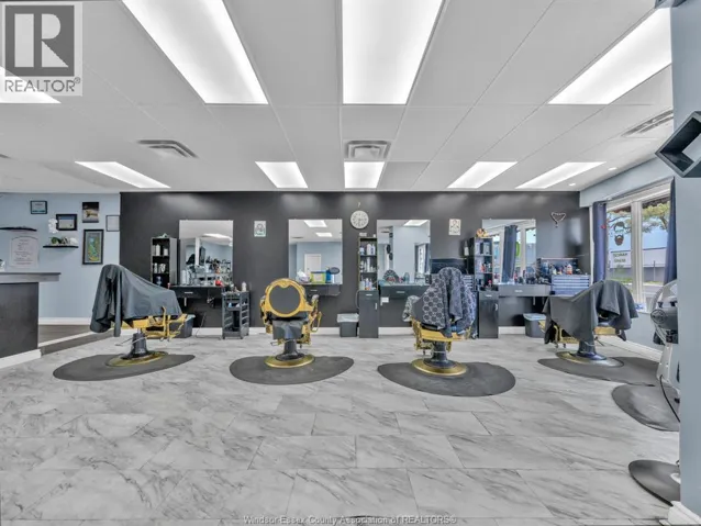 2478 TECUMSEH ROAD East Unit# 4, Windsor, Ontario N8W1E7
