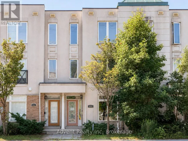 973 THE QUEENSWAY, Toronto (Stonegate-Queensway), Ontario M8Z1P3