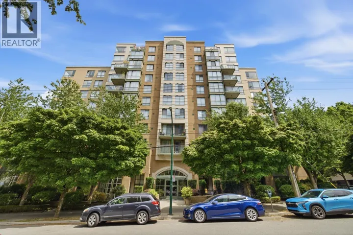 504 2288 PINE STREET, Vancouver, British Columbia V6J5G4