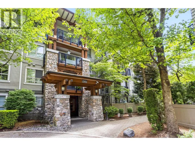 301 2966 SILVER SPRINGS BOULEVARD, Coquitlam, British Columbia V3E3S1