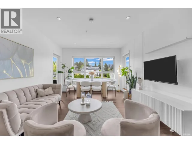 401 5688 HASTINGS STREET, Burnaby, British Columbia V5B1R4