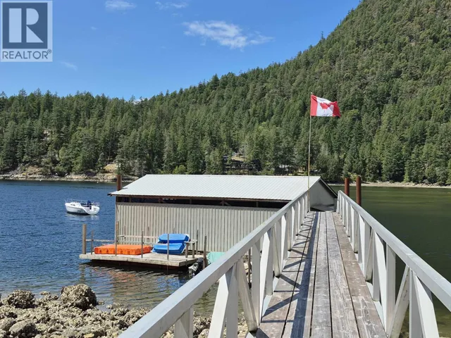 13175 PORTERS ROAD, Pender Harbour, British Columbia V0N2H1