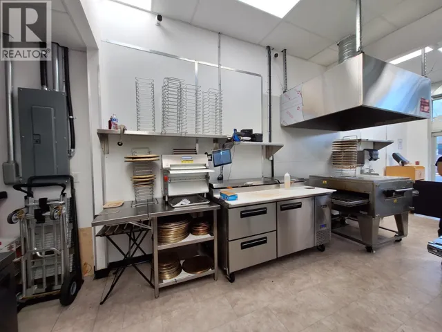 1219 4500 KINGSWAY, Burnaby, British Columbia V5H2A9