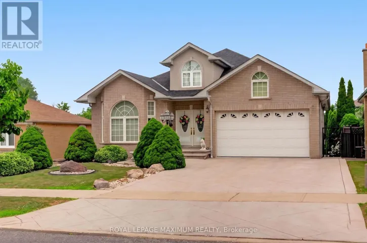 378 RUSTIC ROAD, Toronto (Maple Leaf), Ontario M6L1W7