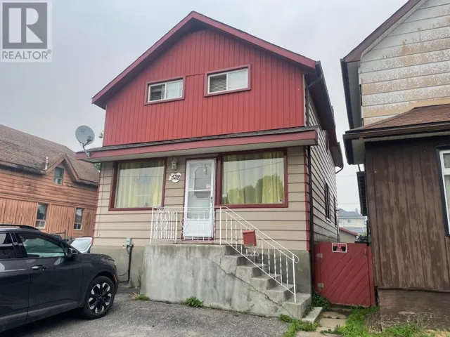 528 McDonald ST, Thunder Bay, Ontario P7C3C9