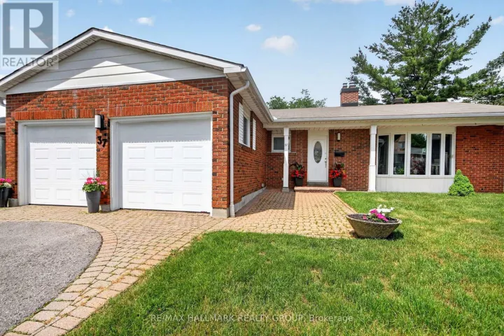 37 PARKWOOD CRESCENT, Ottawa, Ontario K1B3J5