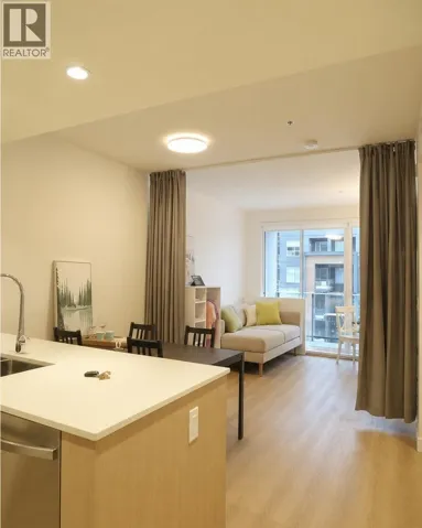 4xx 9888 UNIVERSITY CRESCENT, Burnaby, British Columbia V5A0A5