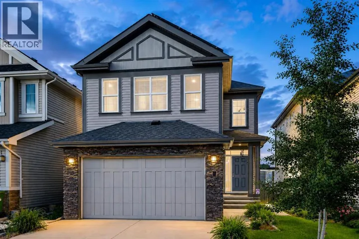 138 Copperpond Street SE, Calgary, Alberta T2Z5B5