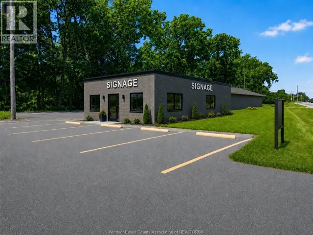 851 DIVISION ROAD, Windsor, Ontario N8W5R9