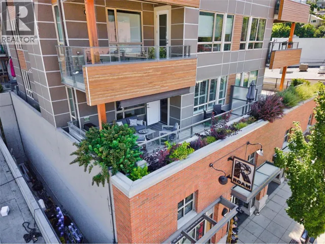 710 Vernon Street Unit# 215, Nelson, British Columbia V1L4G2