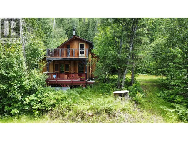 7152 GRAHAM Road, Winlaw, British Columbia V0G2J0